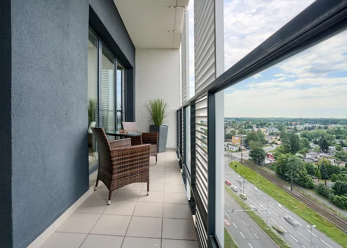 Family Malta By Renters Posen